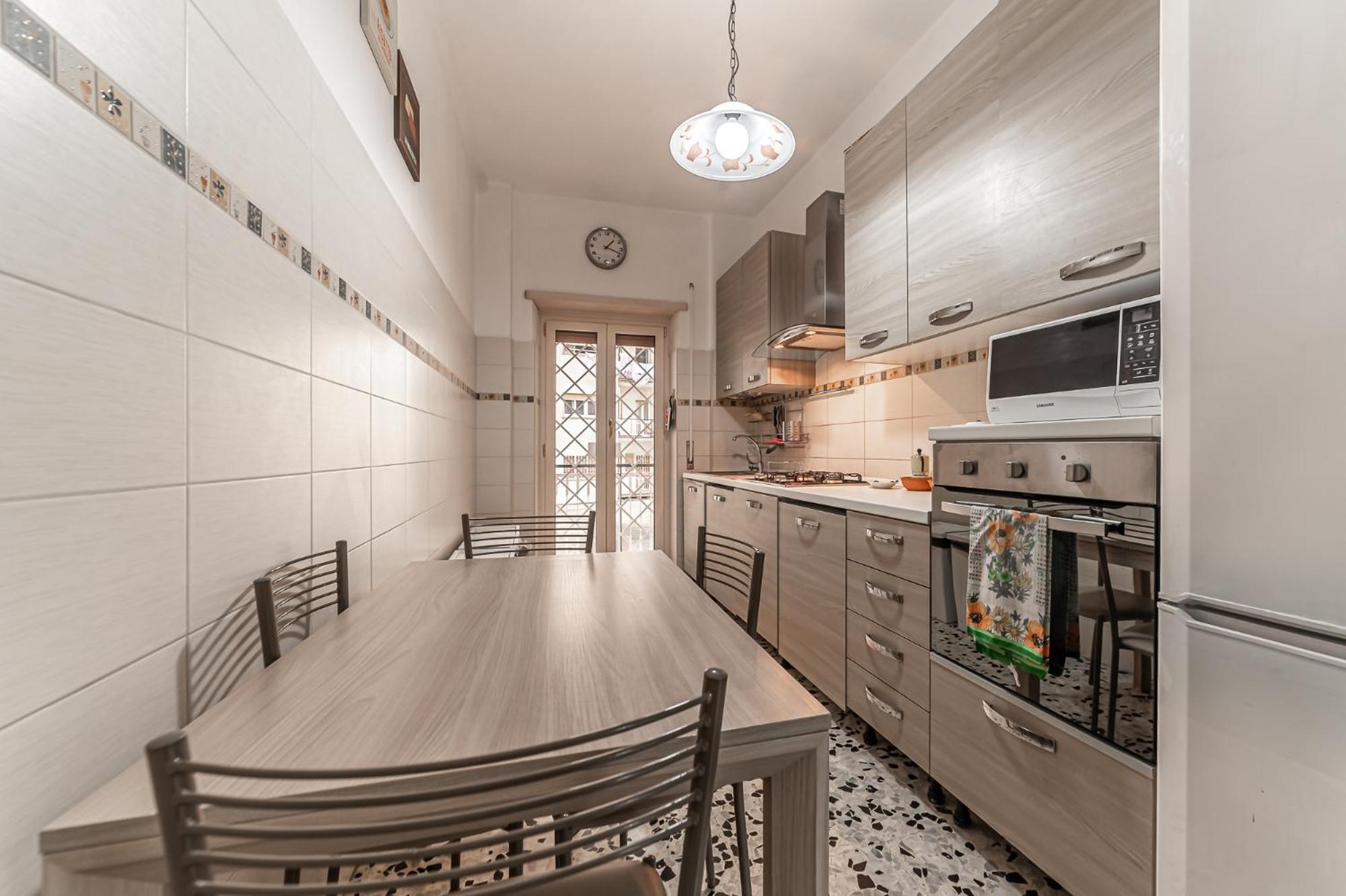 Vacanze Romane - Metro Teano & Wi-fi Apartamento Roma