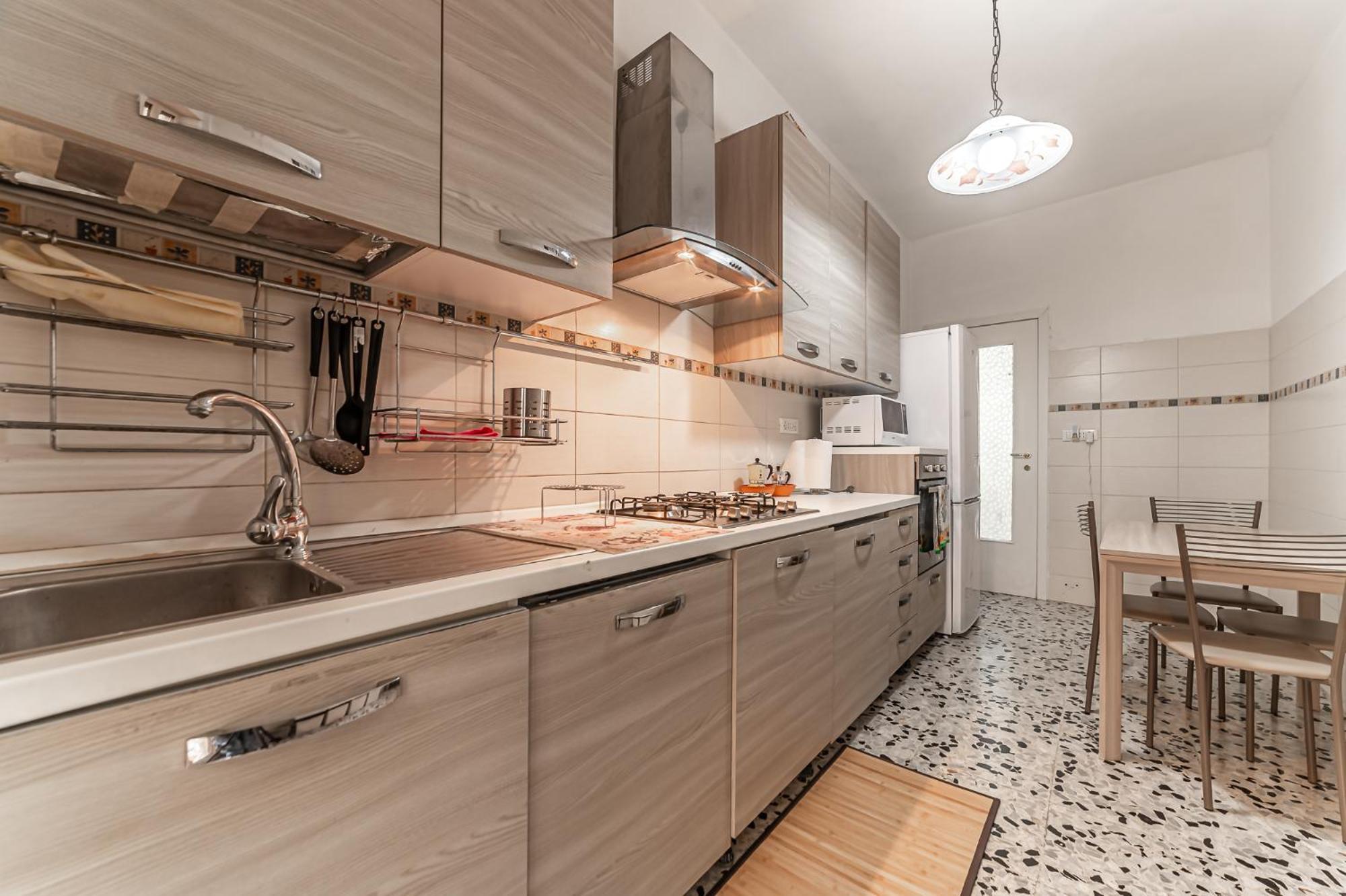 Vacanze Romane - Metro Teano & Wi-fi Appartamento Roma